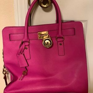 Excellent Condition Large Hamilton